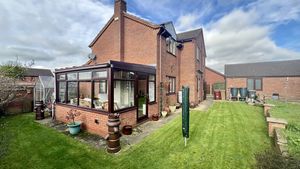 Photo 7- click for photo gallery